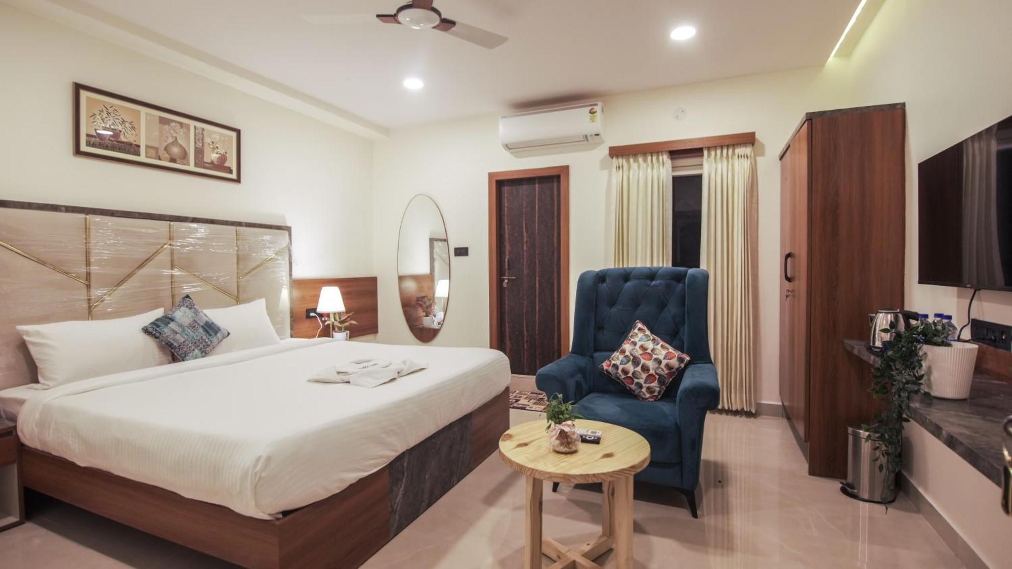 Radhe Suites Hyderabad Exterior foto