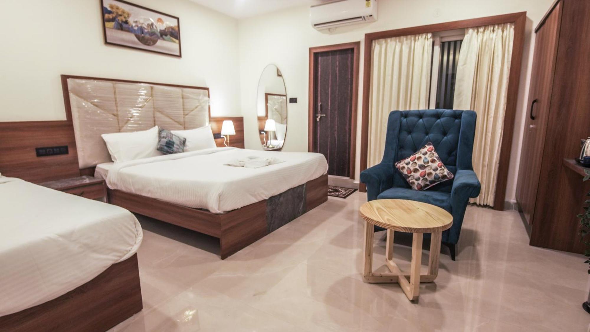 Radhe Suites Hyderabad Exterior foto